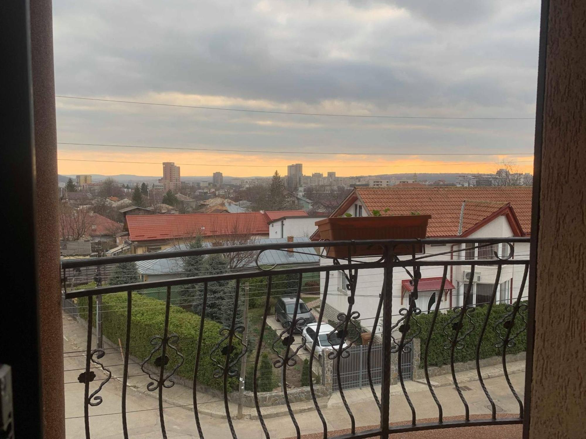 Apartamento Casa Famous Iasi Exterior foto